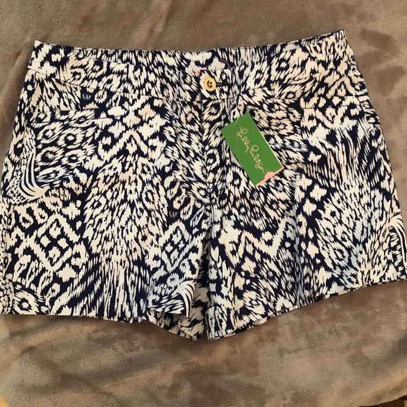 Lilly Pulitzer Pants - LAST CHANCE💕NWT Lilly 5” Kelly stretch short